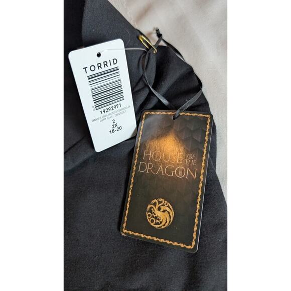 NWT Torrid 2 House Of The Dragon Tummy Smoothing Capri Leggings Size 2X 18 20 - Picture 7 of 10